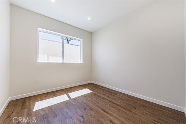 Building Photo - 1859 1/2 S Crenshaw Blvd