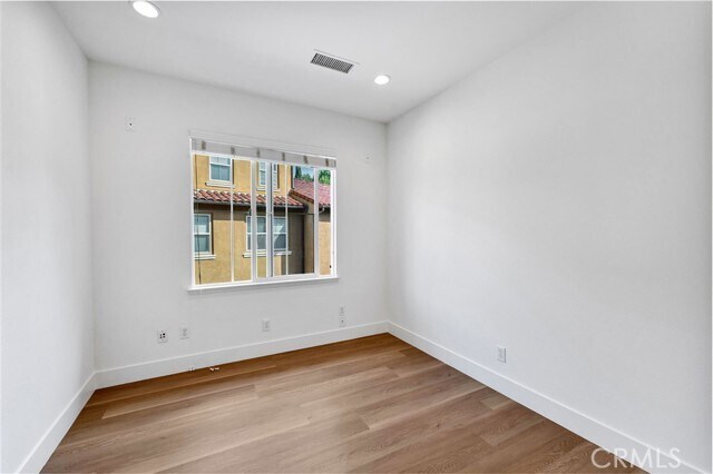 Building Photo - 57 Gingerwood