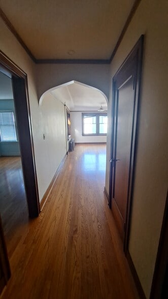 Welcome to our classic 1920s vintage, view condo rental! - 1631 16th Ave