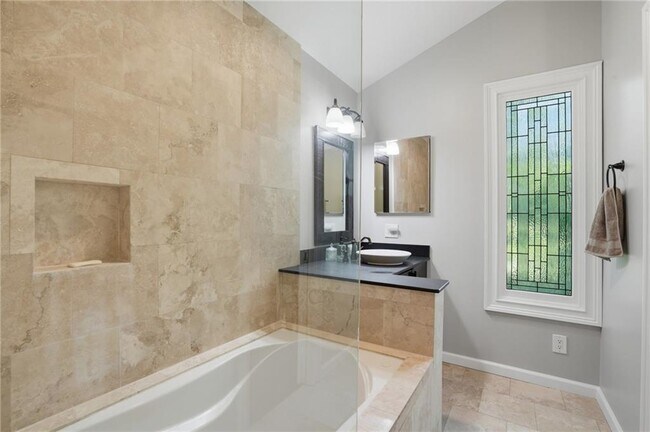 Building Photo - 1180 St Andrews Cir