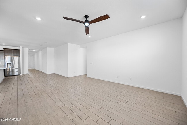 Building Photo - 16056 W El Cortez Pl