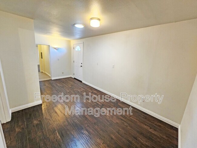 Building Photo - 1270 Landmark Ave