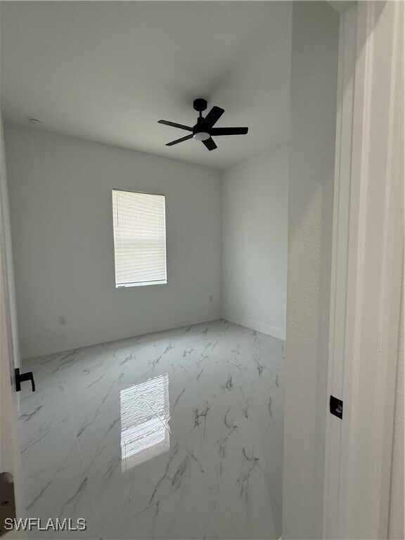 Building Photo - 432 Piper Ave