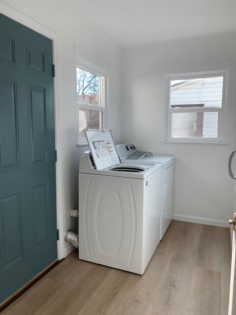 Building Photo - 1734 Spruce Ave