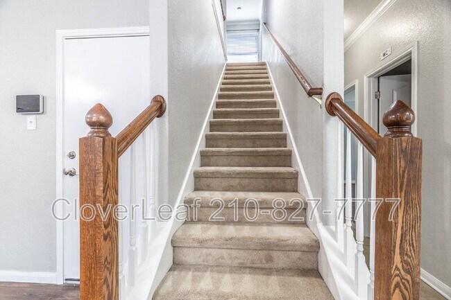 Building Photo - 6211 Big Bend Cove