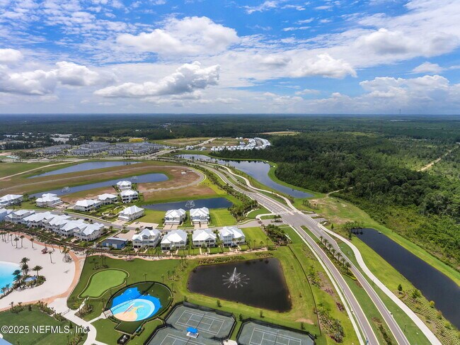 Building Photo - 94 Waterline Dr