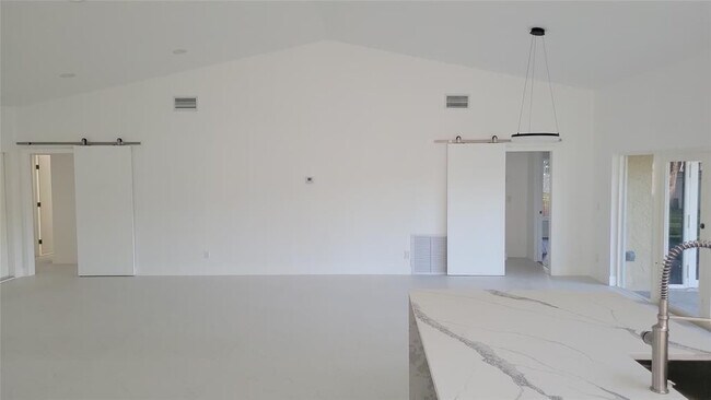 Building Photo - 1191 NW 101st Way