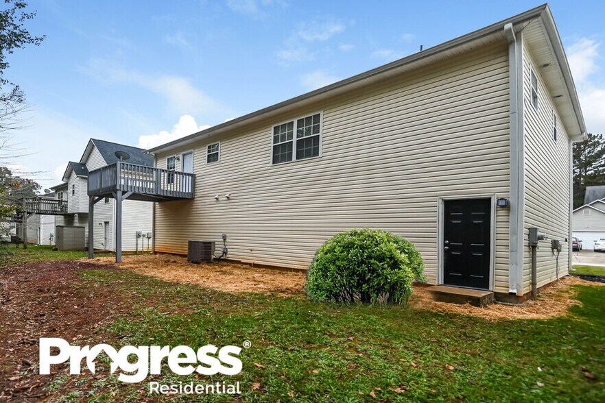 Building Photo - 180 S Barbara Ln