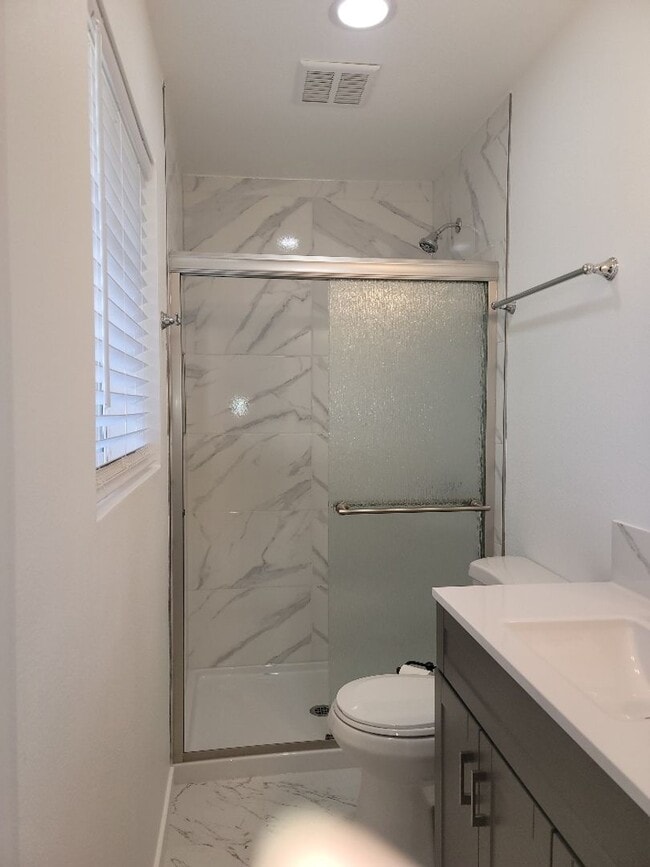 Building Photo - Remodeled 3 bed/2 bath in High Point/West ...