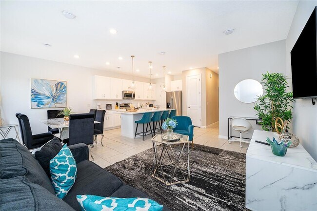 Building Photo - 1013 Plantation Ln