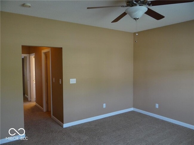 Building Photo - 12302 Sagamore Woods Dr