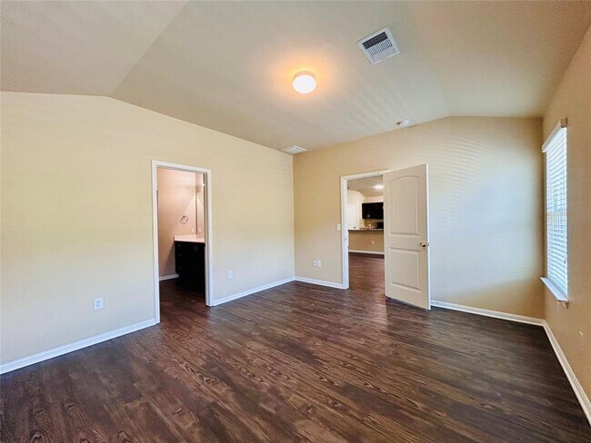 Building Photo - 15205 Wideleaf Cove