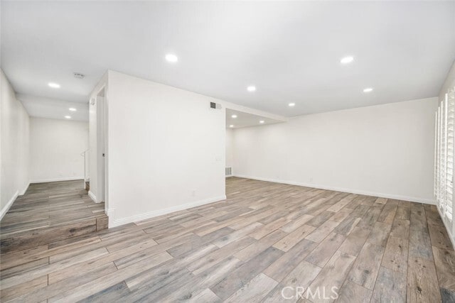 Building Photo - 9548 Bloomfield St