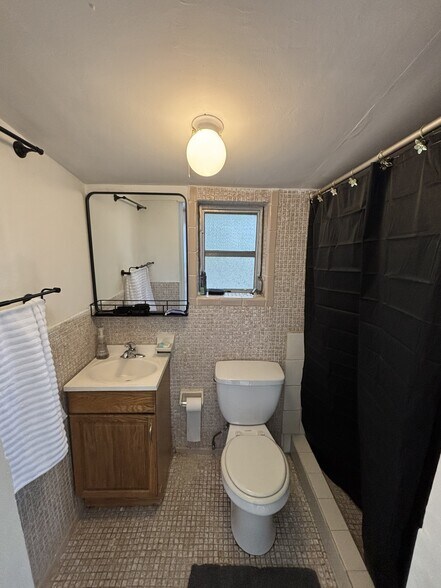 Building Photo - 6334 SW 35th St