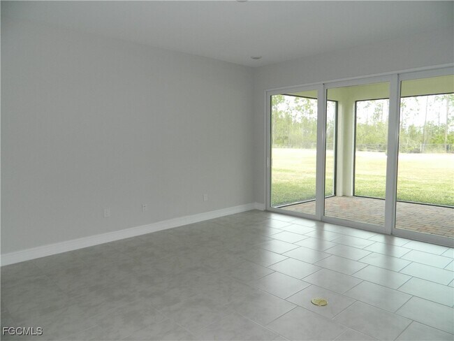 Building Photo - 3919 Crosswater Dr