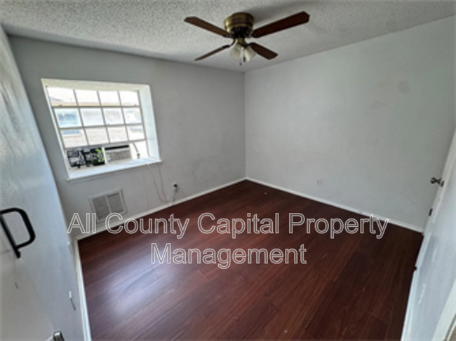 Building Photo - 2904 Sweeney Ln
