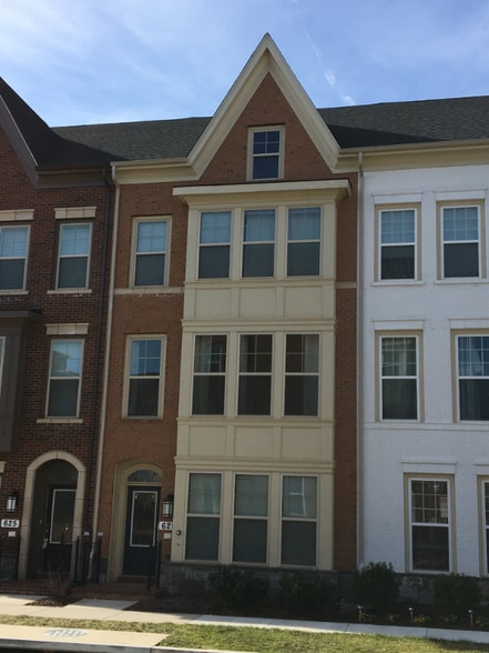 Building Photo - 3 Hendrix Ave