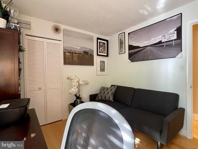 Building Photo - 11302 Gatesborough Ln