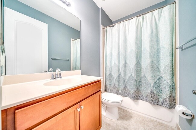 Building Photo - 4543 Tara Cove Way