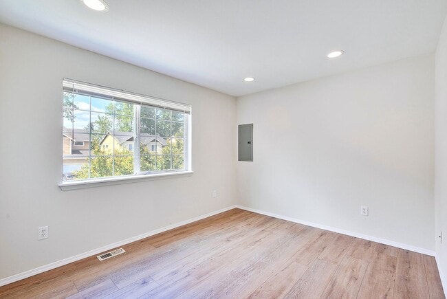 Building Photo - 7406 E G St