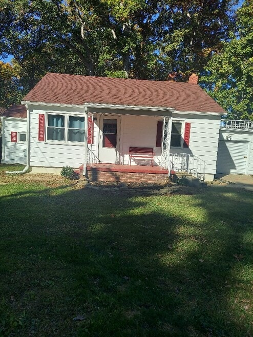 Building Photo - 6050 Wesch Rd