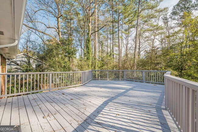 Building Photo - 45 Brandon Ridge Dr NE