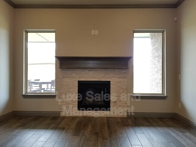 Building Photo - 1433 Kelley Pointe Pkwy