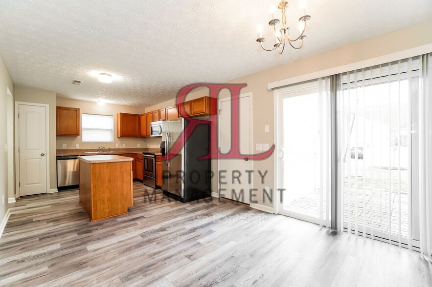 Building Photo - 5569 Goose Falls Dr