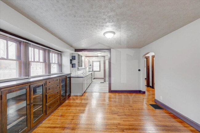 Building Photo - 5617 East 21st St