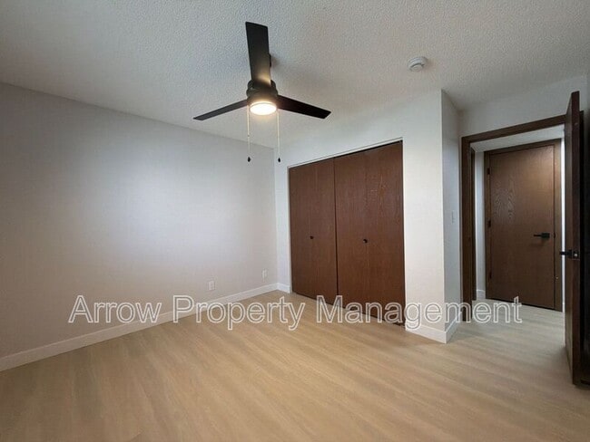 Building Photo - 539 N 24th St