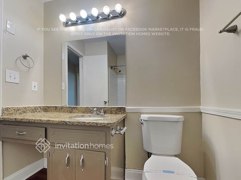 Building Photo - 2354 Shadowood Dr SW