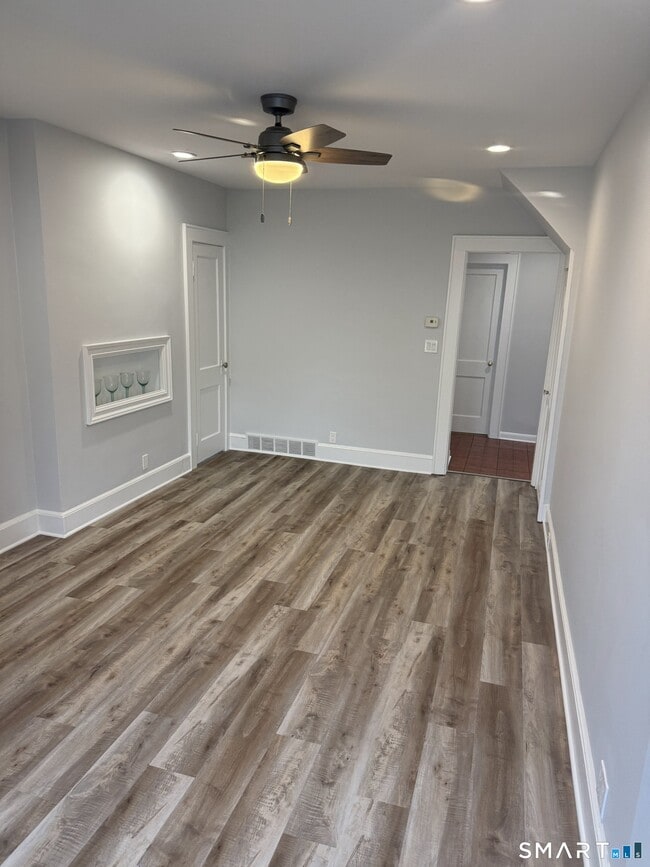 Building Photo - 133 Ocean Ave