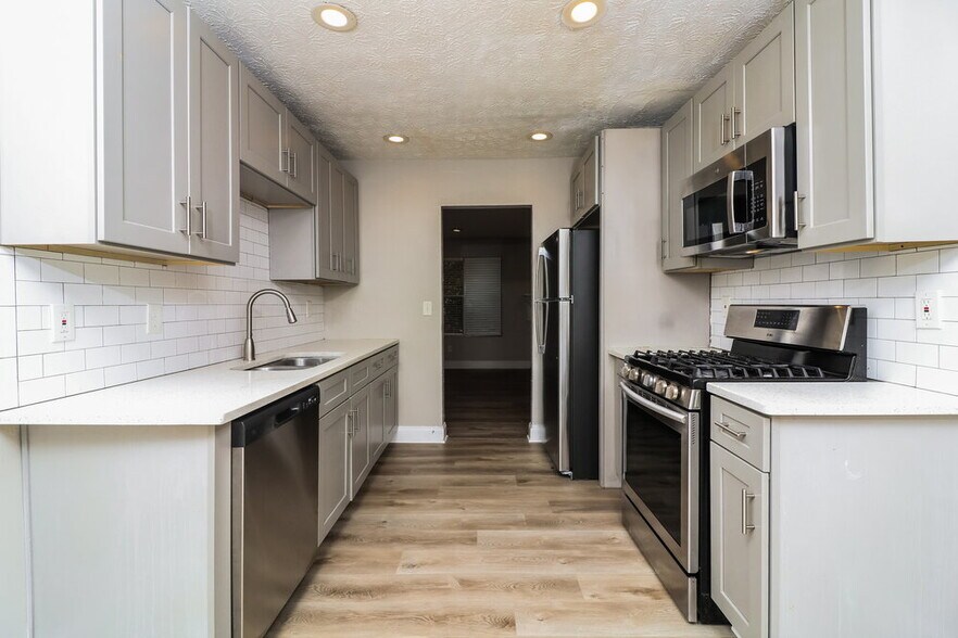 Building Photo - 2959 Sugarcreek Ln