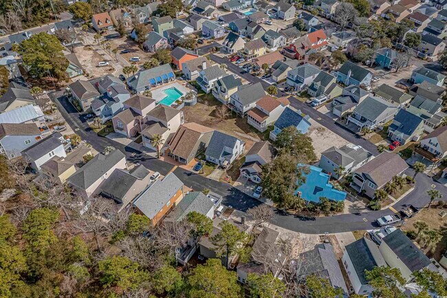 Building Photo - 829 Palmwood Cir