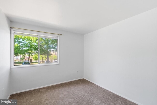 Building Photo - 7116 Donnell Pl