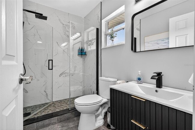 Building Photo - 3044 Golden Rain Dr