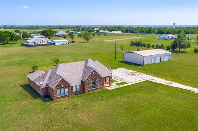 Building Photo - 157 Country Pl Ln