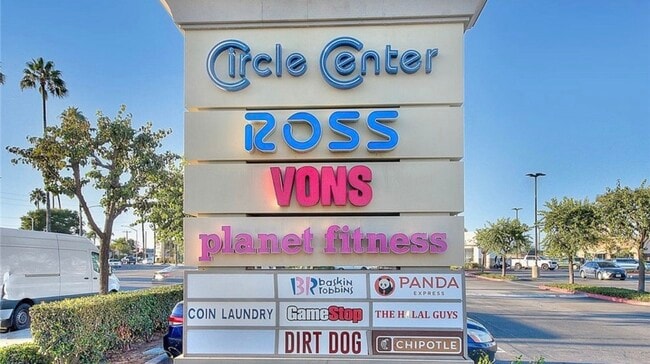 Building Photo - 1770 Ximeno Ave