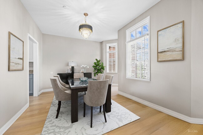 Building Photo - 4151 Royal Mews Cir