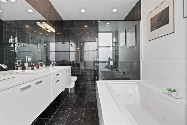 Building Photo - 1823 W Race Ave