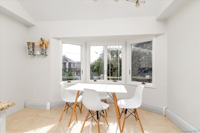 Building Photo - 817 Glenridge Ave