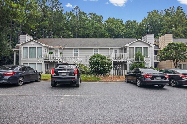 Building Photo - 1806 Augusta Dr