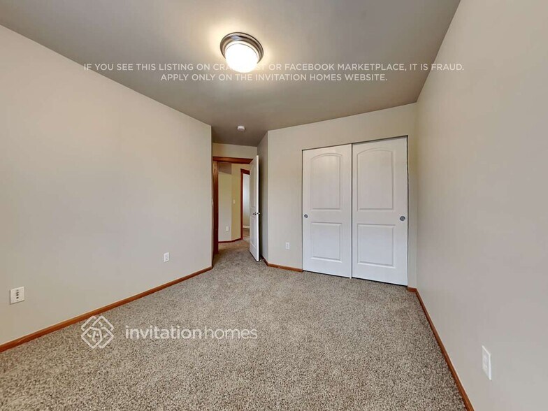 Building Photo - 13827 172nd Pl E