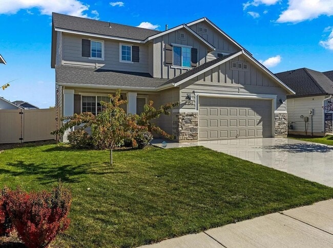 Building Photo - Beautiful Home near Meridian High School
