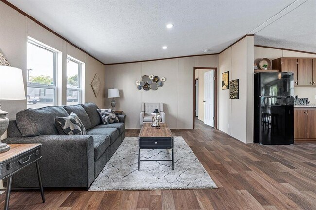 Building Photo - 8150 Cherokee Rd