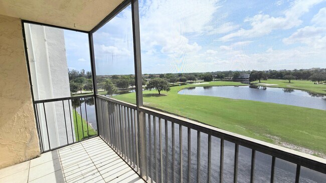 Building Photo - 3100 W Rolling Hills Cir