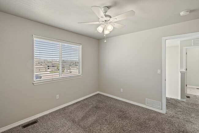 Building Photo - 9432 Beryl Dr