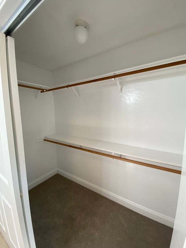 Building Photo - Spacious Exeter Home coming soon!