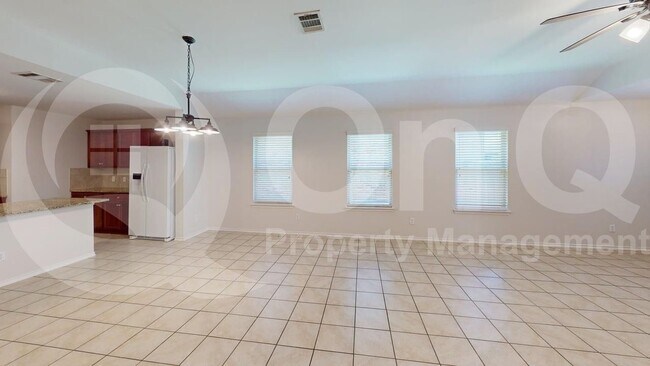 Building Photo - 1309 Basswood Ln