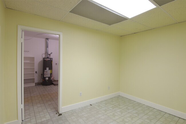 Building Photo - 6601 Stroud Dr